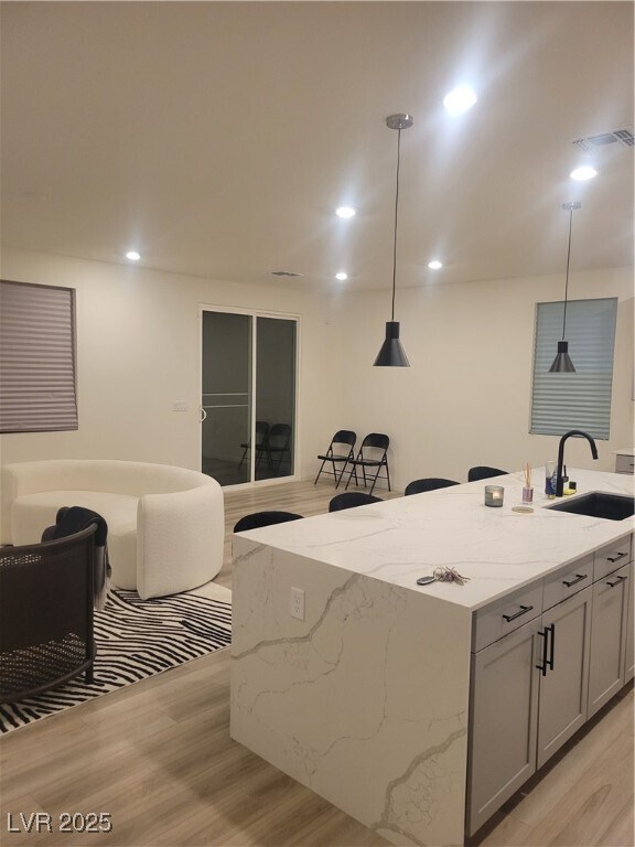 Foto del edificio - 9831 Ravenswood Peak Ave