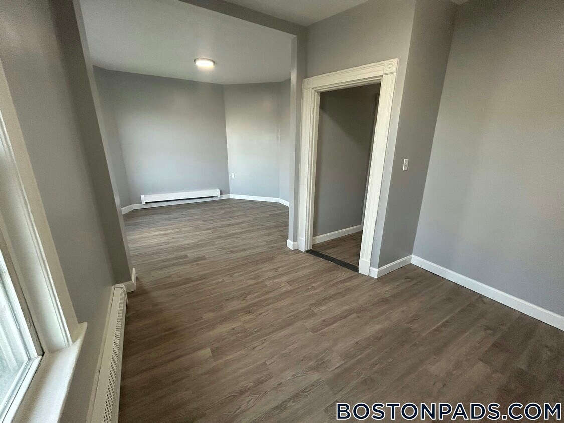 Foto principal - 478 Saratoga St