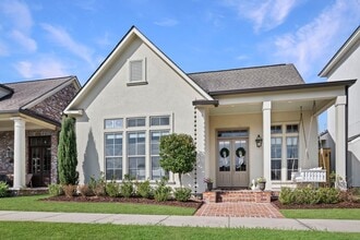 Building Photo - 10849 Creek Ln