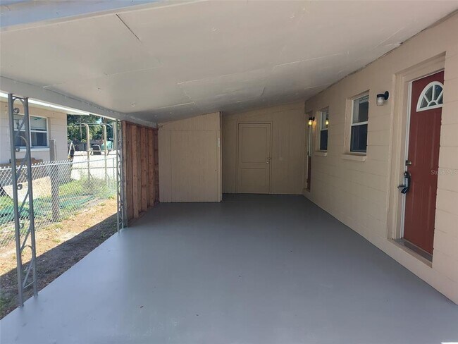 Building Photo - 5411 70th Ln N