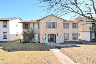 Building Photo - 3429 Willowrun Dr