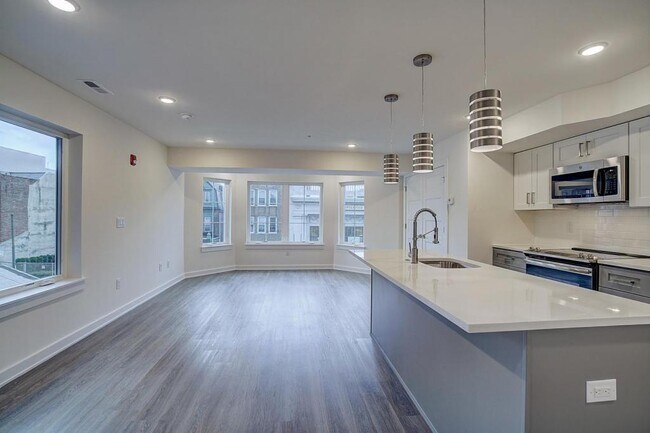 Building Photo - 4829 Baltimore Ave