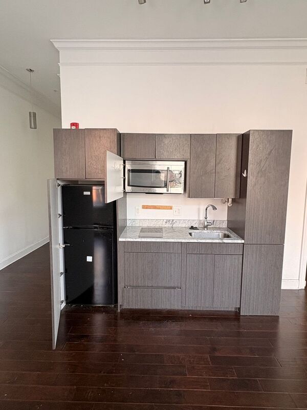 Foto del edificio - 917 St Paul St