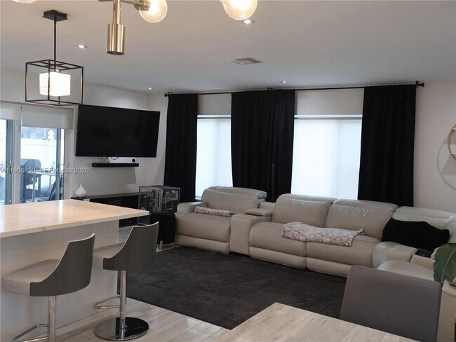 Foto del edificio - 5505 SW 9th St