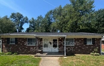 Building Photo - 1211 S Lombard Ave