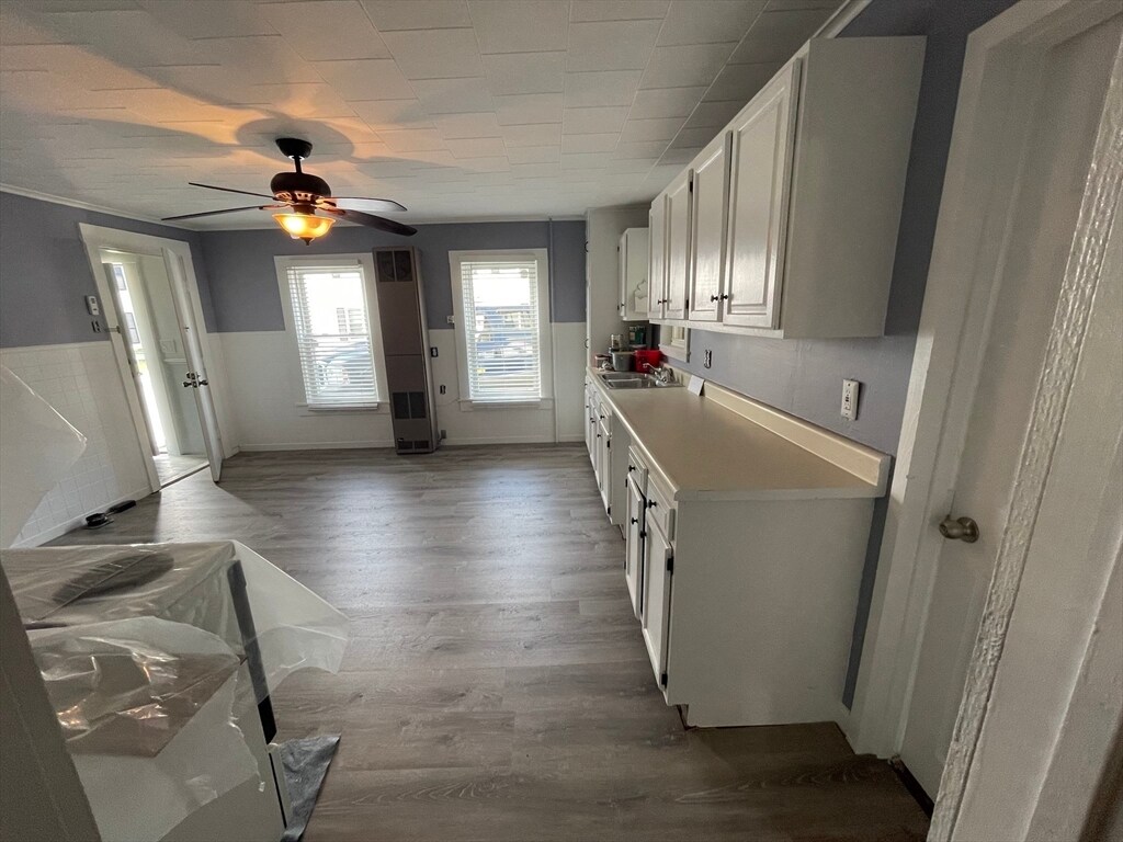 43 Church St Unit 1, Spencer, MA 01562 Room for Rent in Spencer, MA