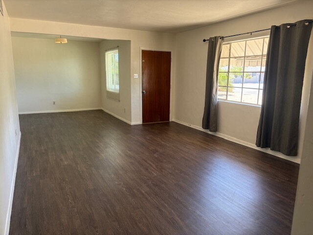 Foto del edificio - Large SF Home now available in Camelback C...