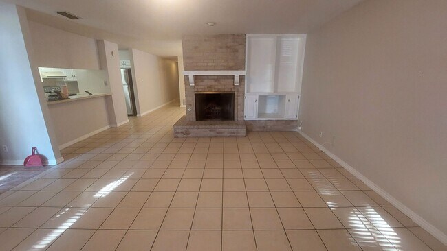 Building Photo - Available NOW! North Central Harmony Hills.