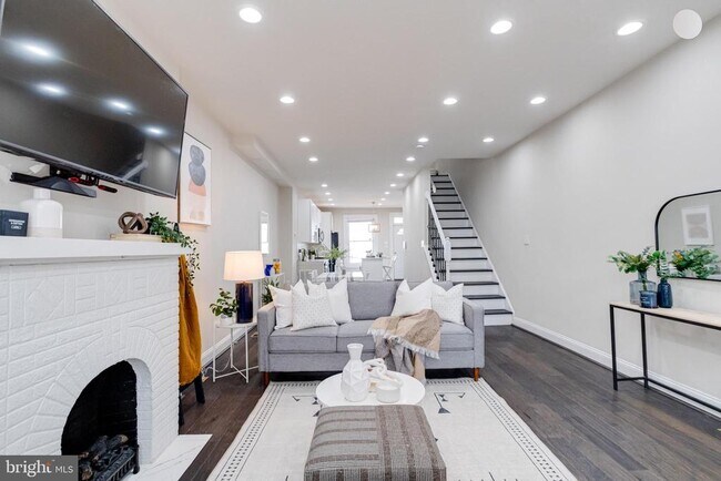 Foto del edificio - 442 N Linwood Ave