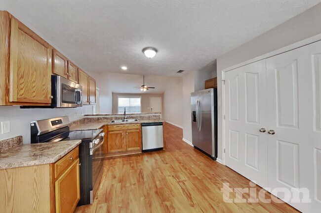 Building Photo - 1258 Tiree Dr