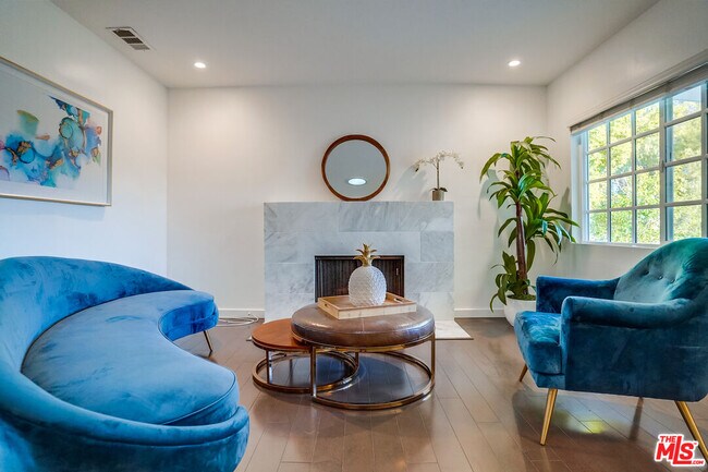 Foto del edificio - 12527 Emelita St