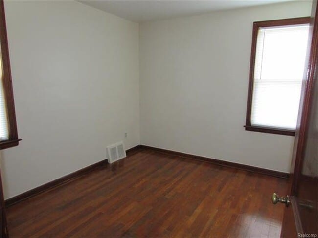 Building Photo - 3018 Gloria St