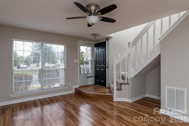 Building Photo - 8212 Circle Tree Ln
