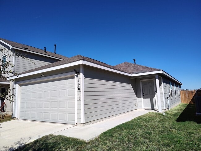 Foto del edificio - 12911 Chinali Spgs