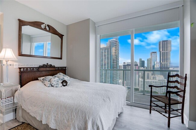 Foto del edificio - 1900 N Bayshore Dr