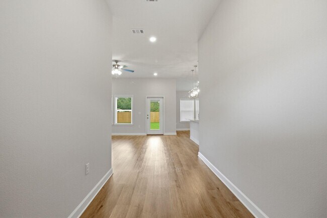 Building Photo - 6434 Kylito Cir