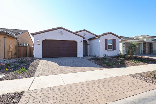 Foto del edificio - New 5-Bedroom Home in Goodyear with Upgrad...