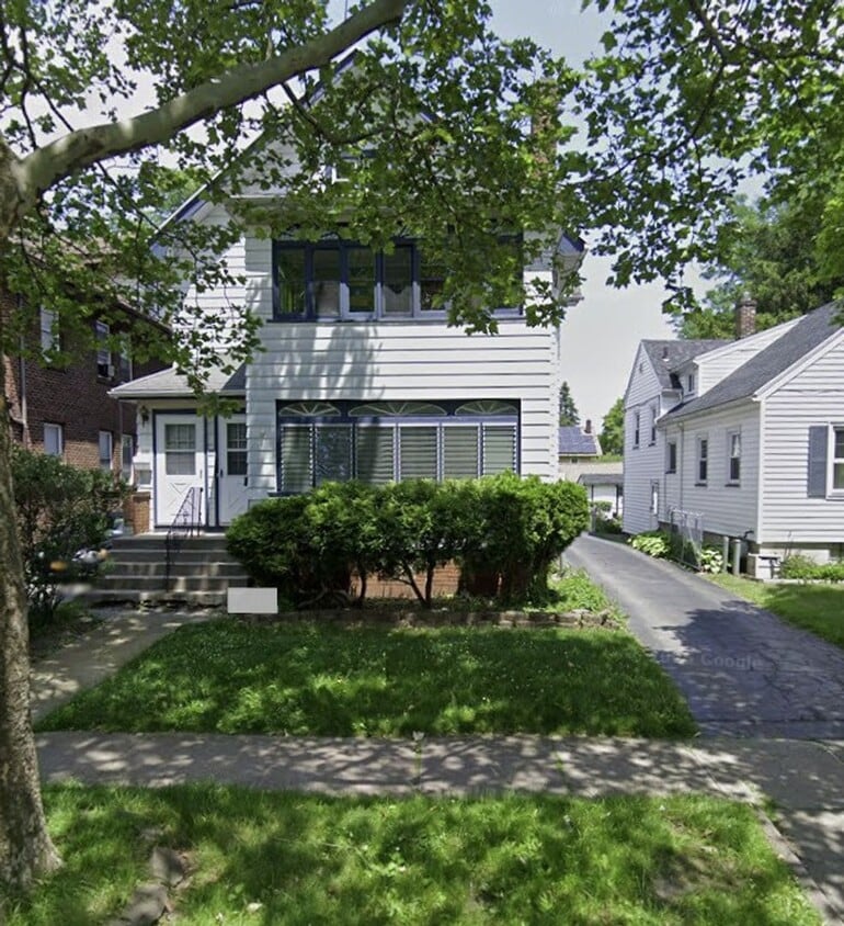 Primary Photo - 218-220 Congress Ave