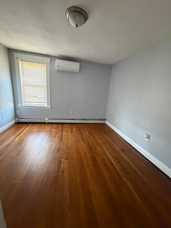 Photo - 319 Admiral St Apartment