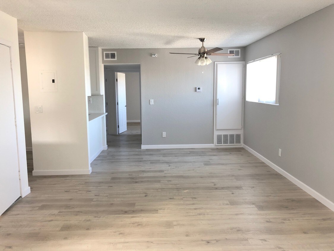 plano de planta luminoso - 1409 Superior Ave