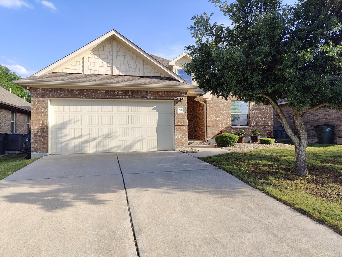 Primary Photo - 528 S Brook Dr