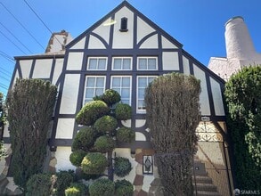 Building Photo - 1599 35th Ave