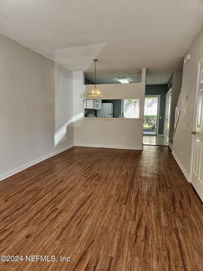 12311 Kensington Lakes Dr Unit 1102, Jacksonville, FL 32246 Condo for