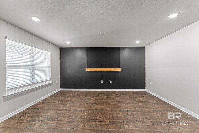 Foto del edificio - 10767 War Emblem Ave