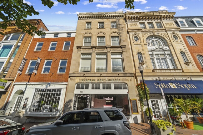 Building Photo - 407 N Charles St