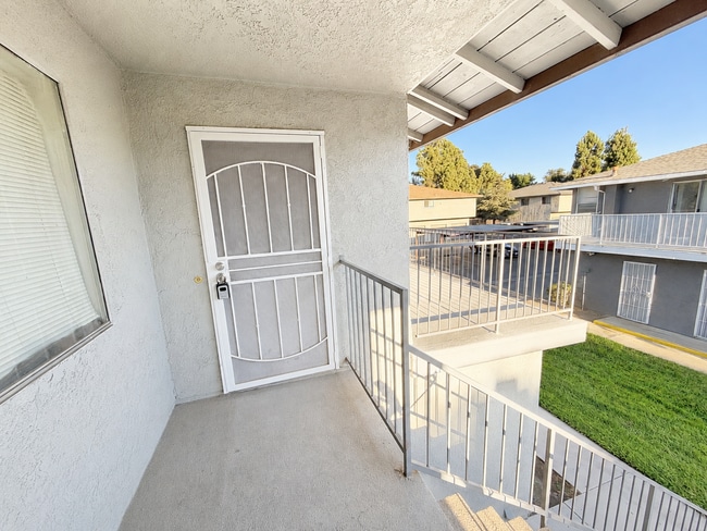 Photo - 1208 Post St (Redlands, CA) House