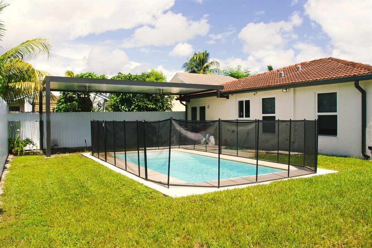 Photo - 25760 Southwest 127th Place, Homestead, FL 33032 - 3 BR 2 BA single-family home