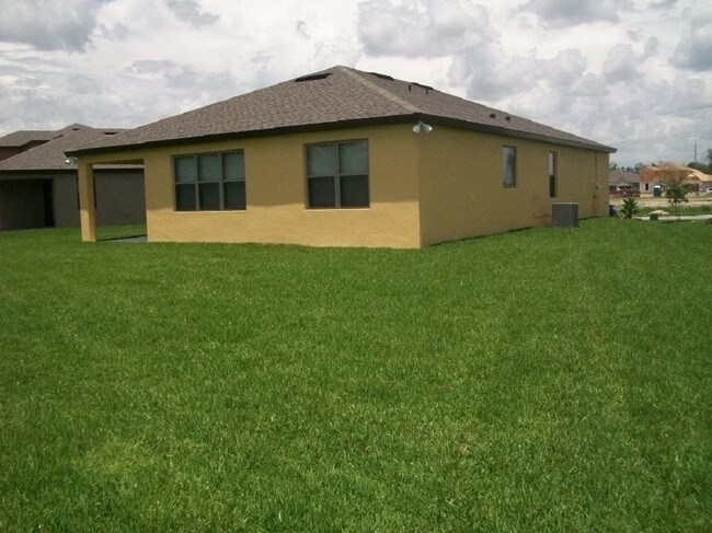 Building Photo - Single Family Home -  Windermere Terrace