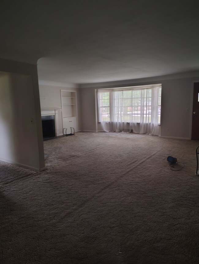 Photo - 1200 SOM Center Road (Mayfield Heights, OH) House