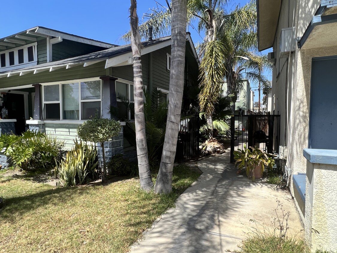Front of property - 1241 E Florida St