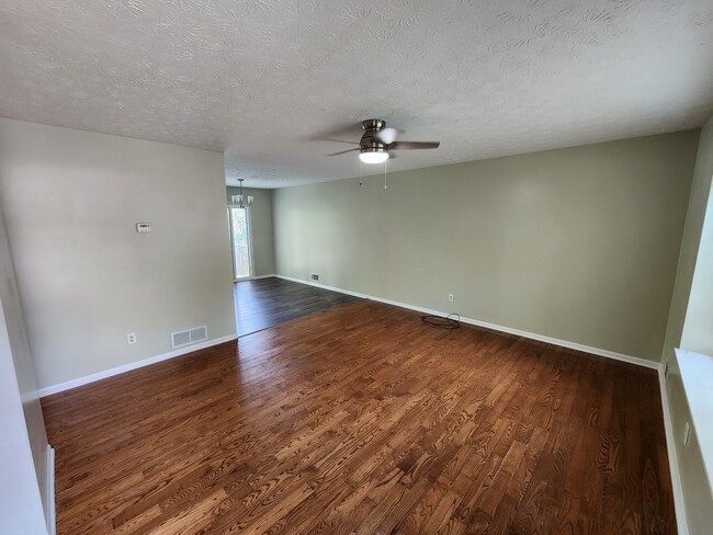 Foto del edificio - 5324 Coventry Ct