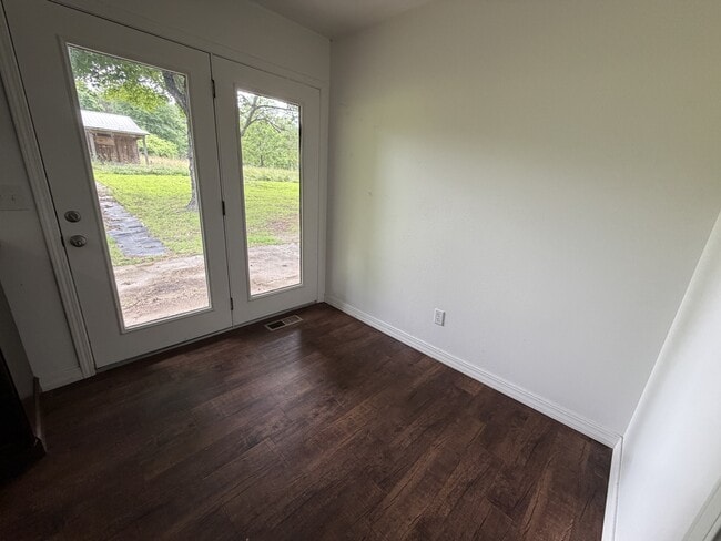 Building Photo - 2598 Marion County 6064