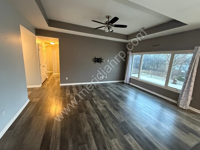 Building Photo - 473 Greenpointe Pkwy