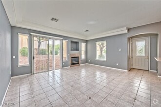 Building Photo - 220 Lorryn Ln