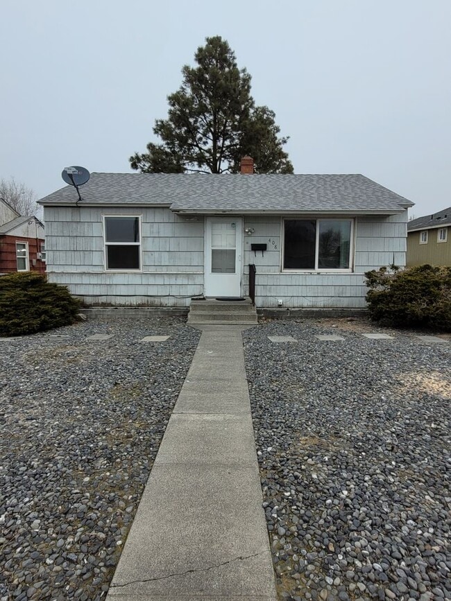 Building Photo - 408 W Reisner Rd