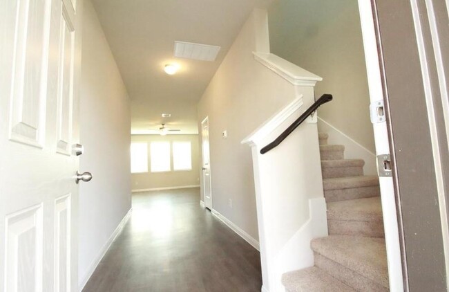 Foto del edificio - 3010 Orchid Ranch Dr