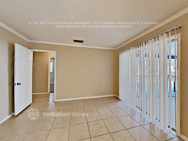 Foto del edificio - 4407 Orangewood Loop E
