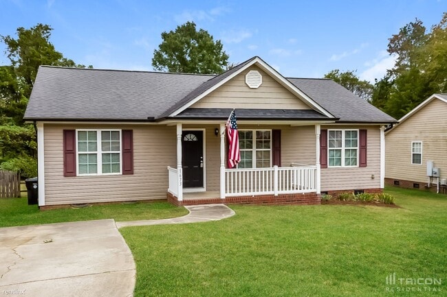 Building Photo - 1673 Lemming Dr SE