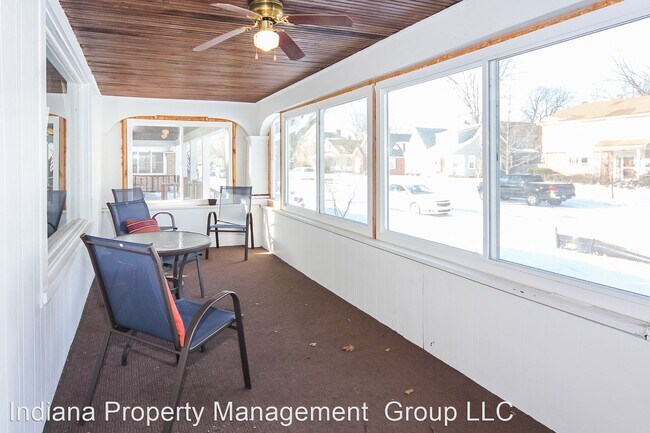 Foto del edificio - 2 br, 1 bath House - 5041 W 15th St