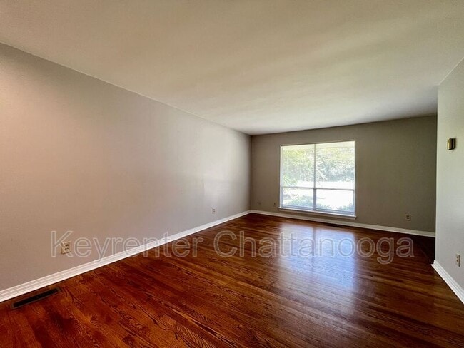 Building Photo - 1416 Dover Ln