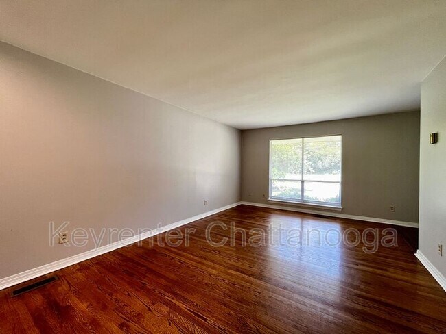 Foto del edificio - 1416 Dover Ln