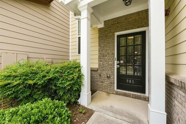 Foto del edificio - 981 Brownstone Ln SW