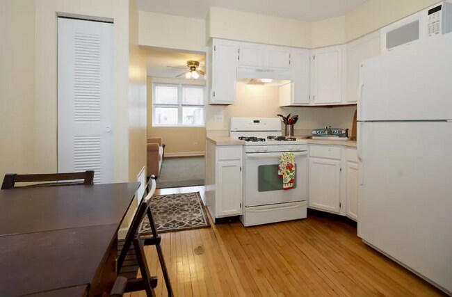 Foto del edificio - 1732 W 17th St