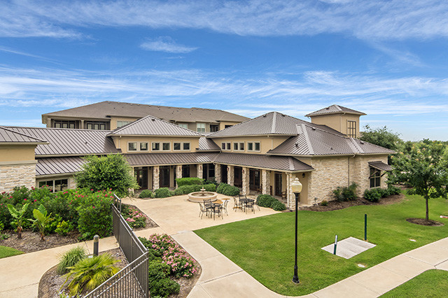 Office - Crescent Pointe Apartments