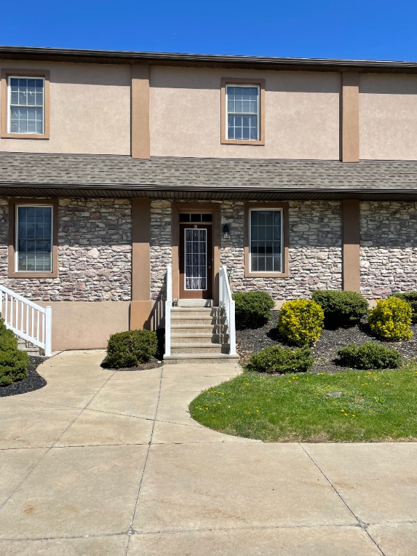 Building Photo - 1181 Trexlertown Rd