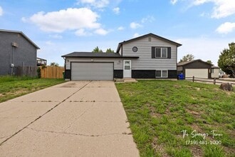Building Photo - 4953 Cita Dr